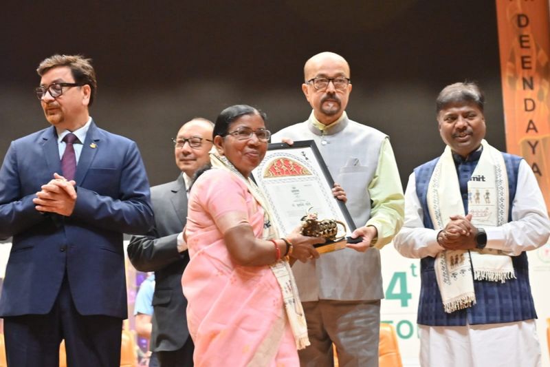 Ramen Deka in Parliament